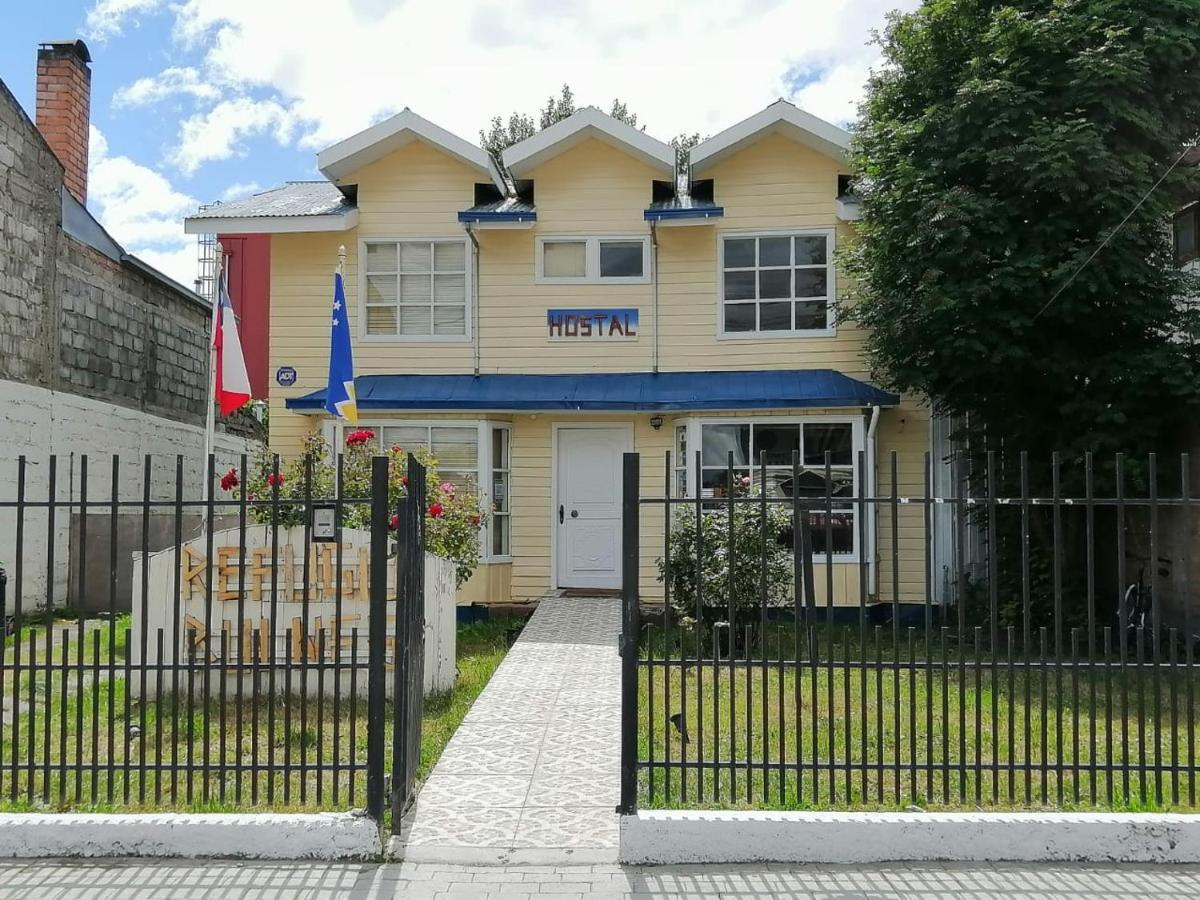 Refugio Bulnes Hostel Puerto Natales Buitenkant foto
